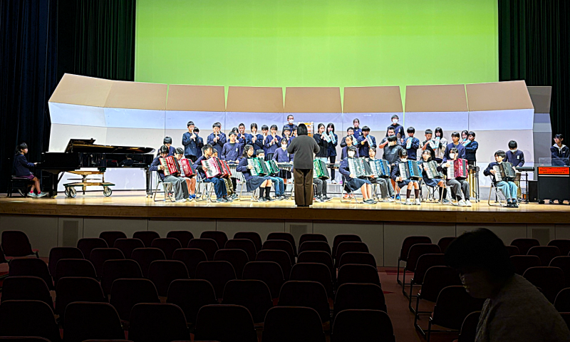 4年生_理科_赤松等_水の3つのすがた_1a